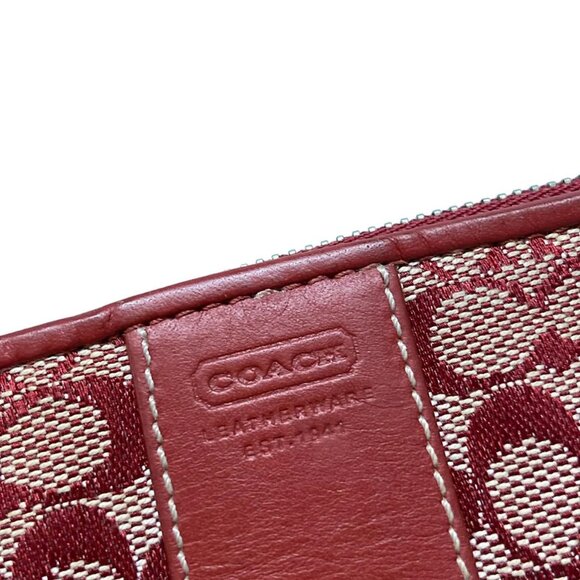 Auth COACH - Red Jacquard Leather Pouch - Picture 9 of 9